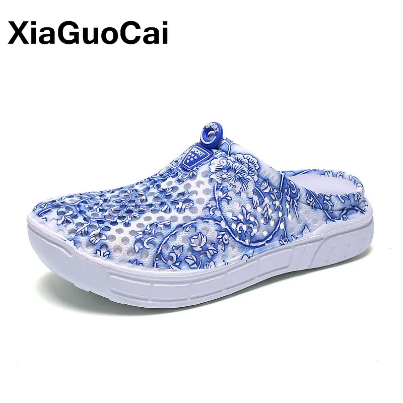 

Summer Women Slippers Clogs Breathable Home Slippers Female Beach Sandals Waterproof Anti-Slip Flip Flops For Women Mules New