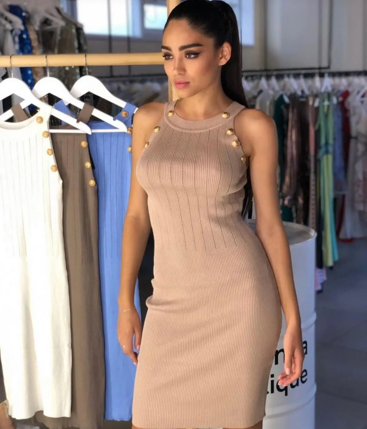 Высокое качество пикантные с круглым вырезом расшитое блестками платье на