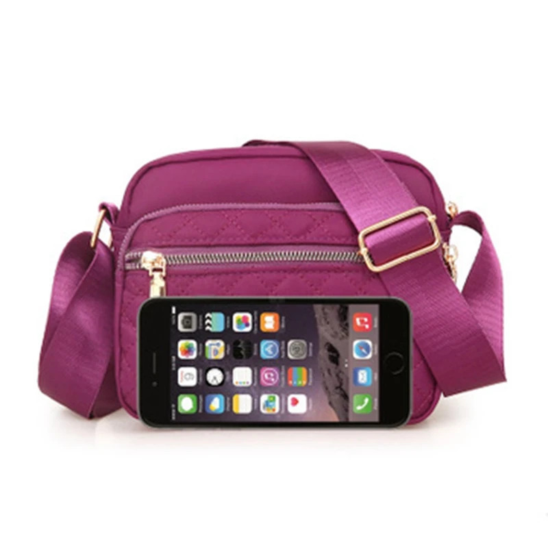 

New Korean version of the wild Lingge women's messenger bag casual multi-layer mobile phone bag fashion Oxford small square bag