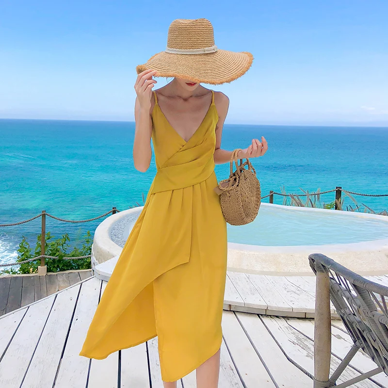 Женское платье на бретелях Midi Ginger Yellow элегантное пляжное в тропическом стиле для