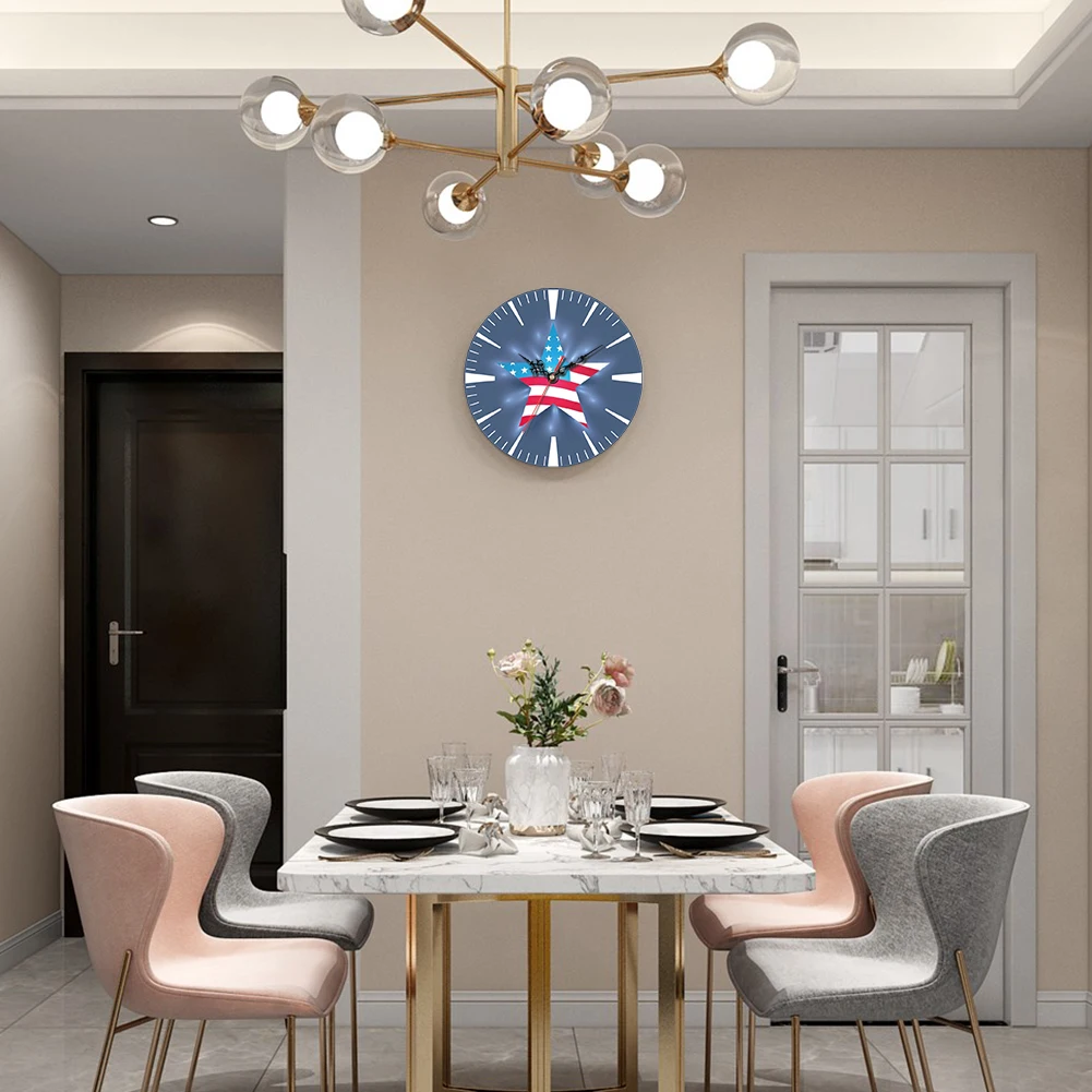 

Individual Pentagram Round Wood Wall-Mounted Clock Runs Perfectly Silently Simple Durable Home Living Room Bedroom Wedding Gifts