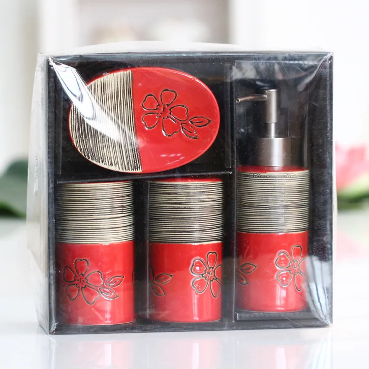 Набор аксессуаров для ванной комнаты зубная щетка с дозатором набор из 4