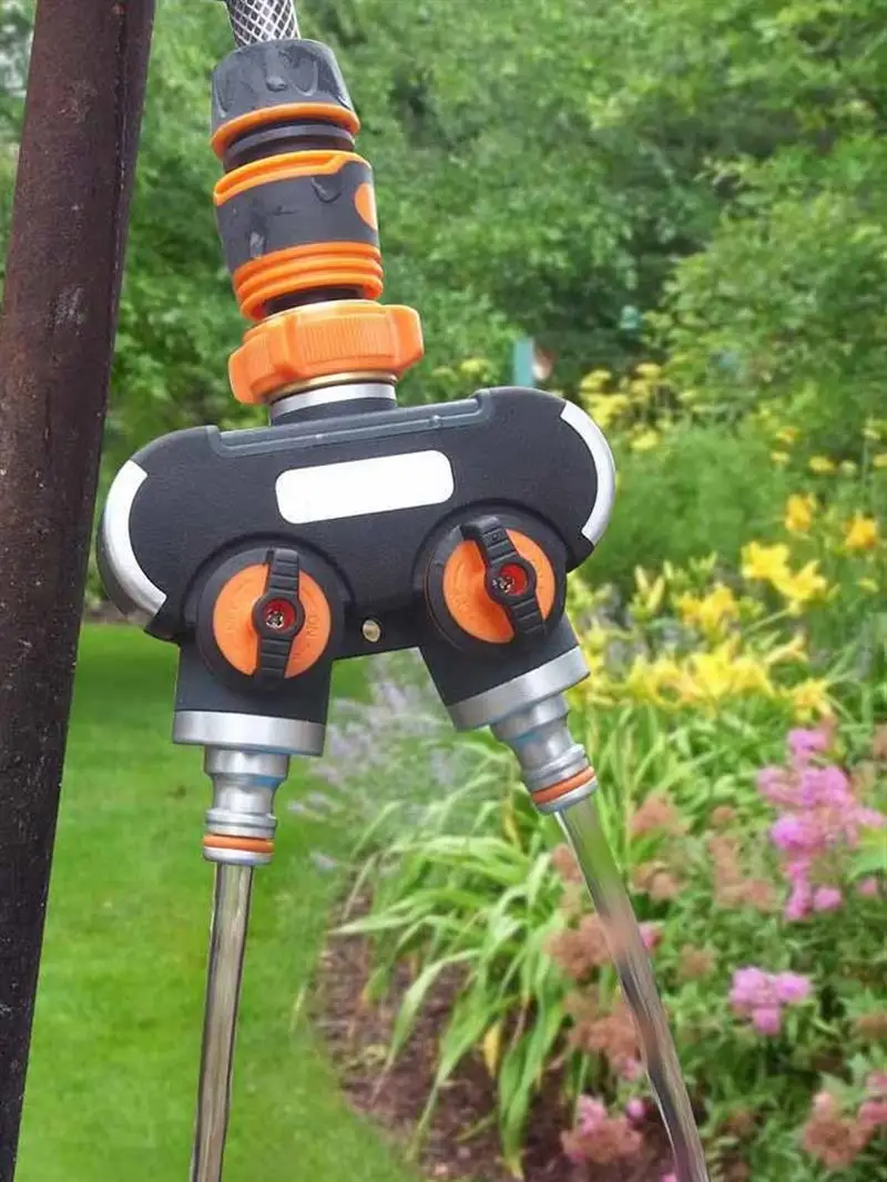 

Garden irrigation garden watering one-pass two-tap water divider Double pass + plastic conversion Garden watering device