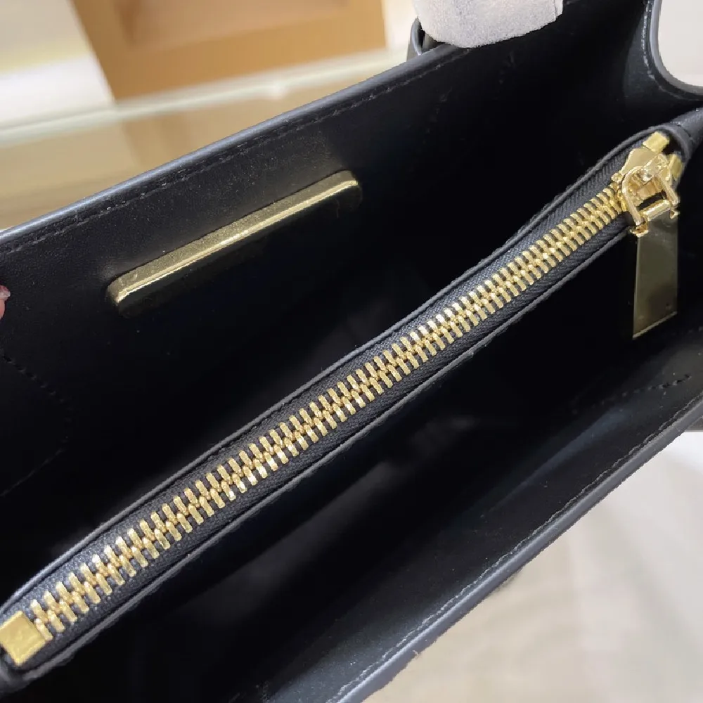 

2021 new ladies summer premium leather organ bag handbag messenger bag
