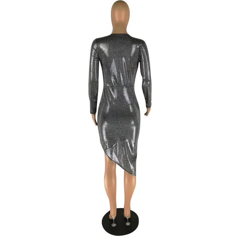 Женское зимнее черное платье с длинным рукавом и блестками элегантное блестящее