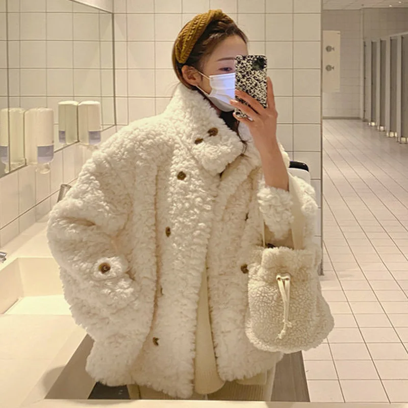 

Корейское шикарное осенне-зимнее Ретро модное свободное двубортное плотное теплое короткое пальто из овечьей шерсти с воротником-стойкой ...