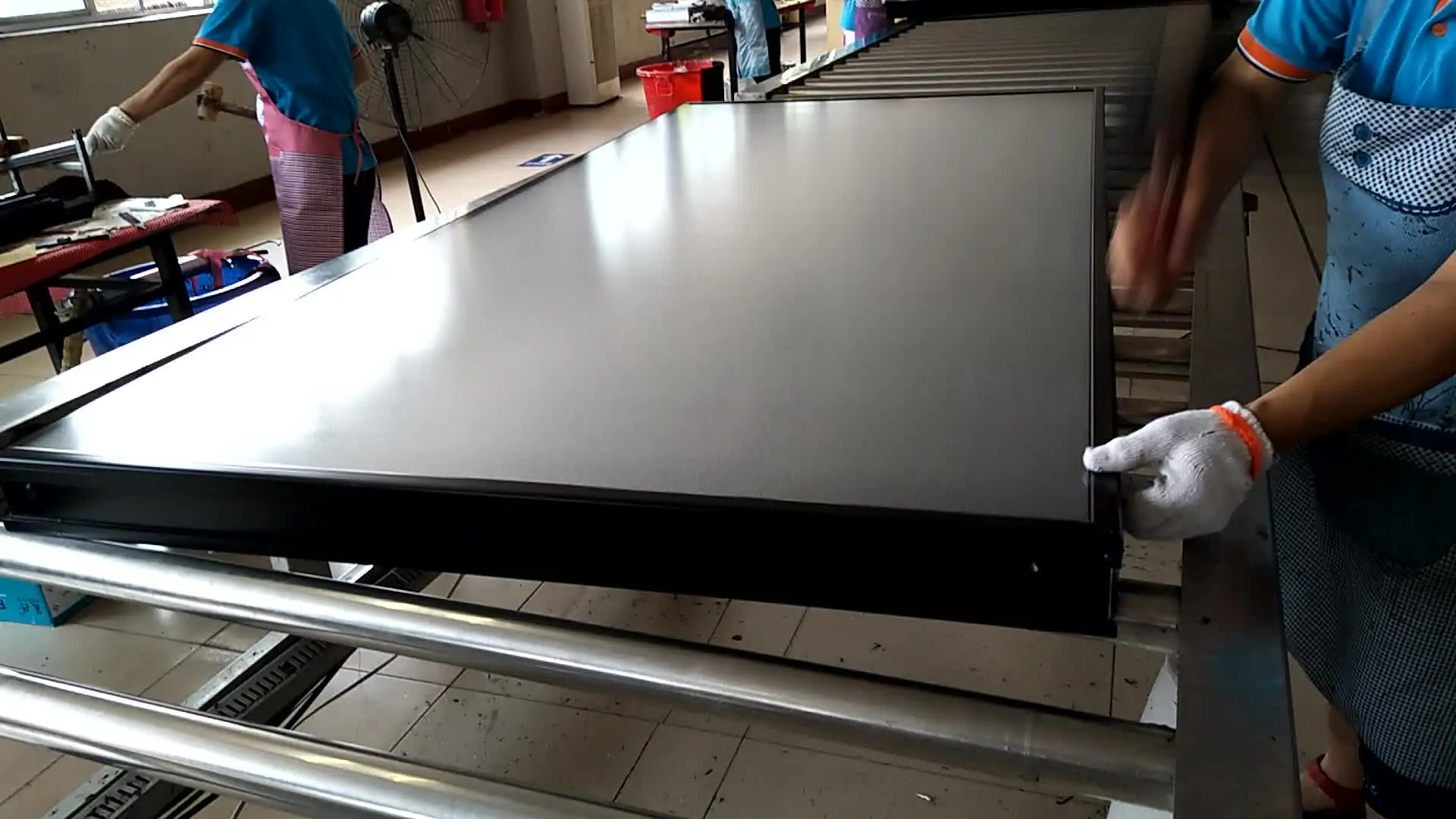 

China Factory 200 Liter stainless steel solar energy geyser