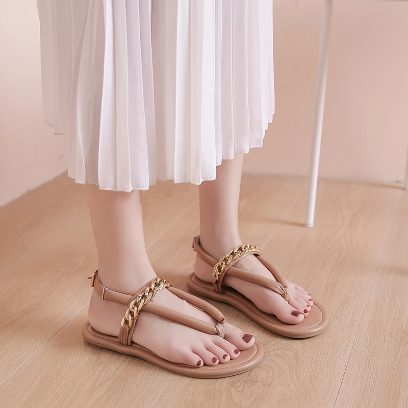 

2021 Summer New Women's Chain Flip Flops Thong Sandals Shoes Woman Casual Buckle Strap Flat Slip On Toe Clip Sandals Shoes Femme