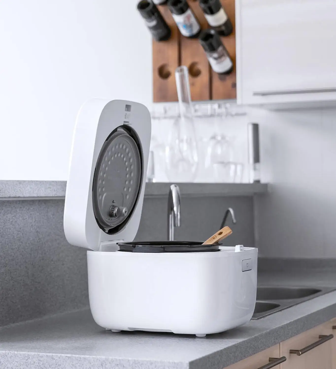 

Express Xiaomi Mijia YLG01CM Electric pressure cooker Smart Home 5L Alloy Cast Iron Heating Electric pressure cooker