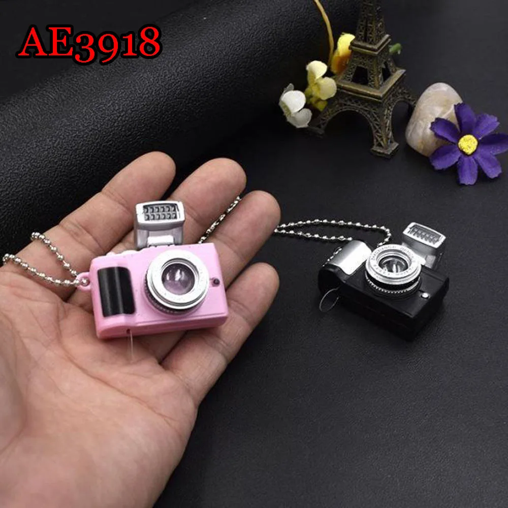 

Mini LED Camera Necklace Vintage Personality Beads Chains Women Men Pendant Unisex jewelry Gift AE3918