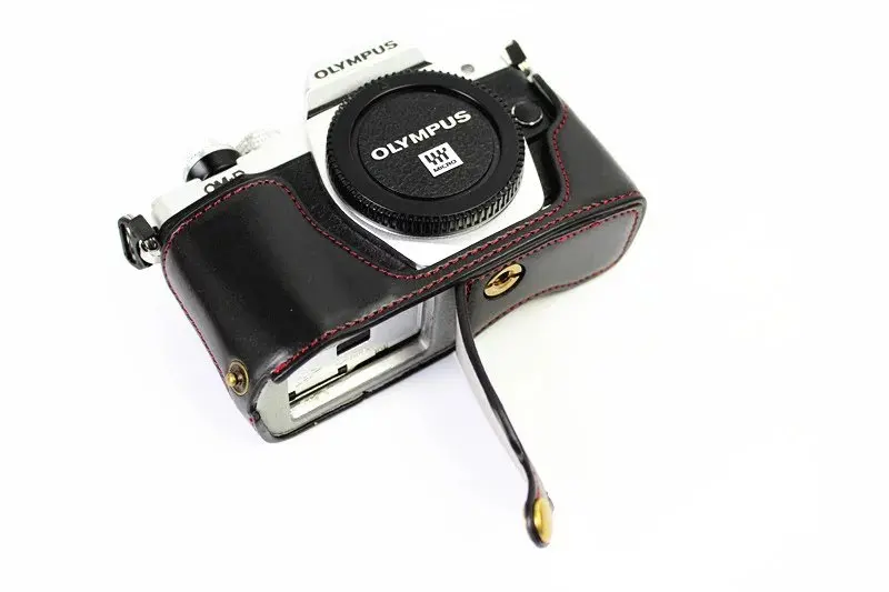 Кожаный чехол для фотоаппарата Olympus OM-D Mark II M2/ III M3 | Электроника