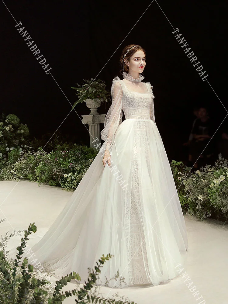 

High Collar Vintage Princess wedding dresses Long sleeve A Line Bridal gowns DW294