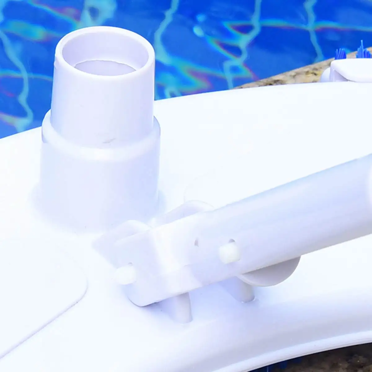 

Durable Microfiber Outdoor Swimming Pool Curved Vacuum Cleaner Suction Head Bath Shower Pool Wall Floor Cleaning Tools Brush