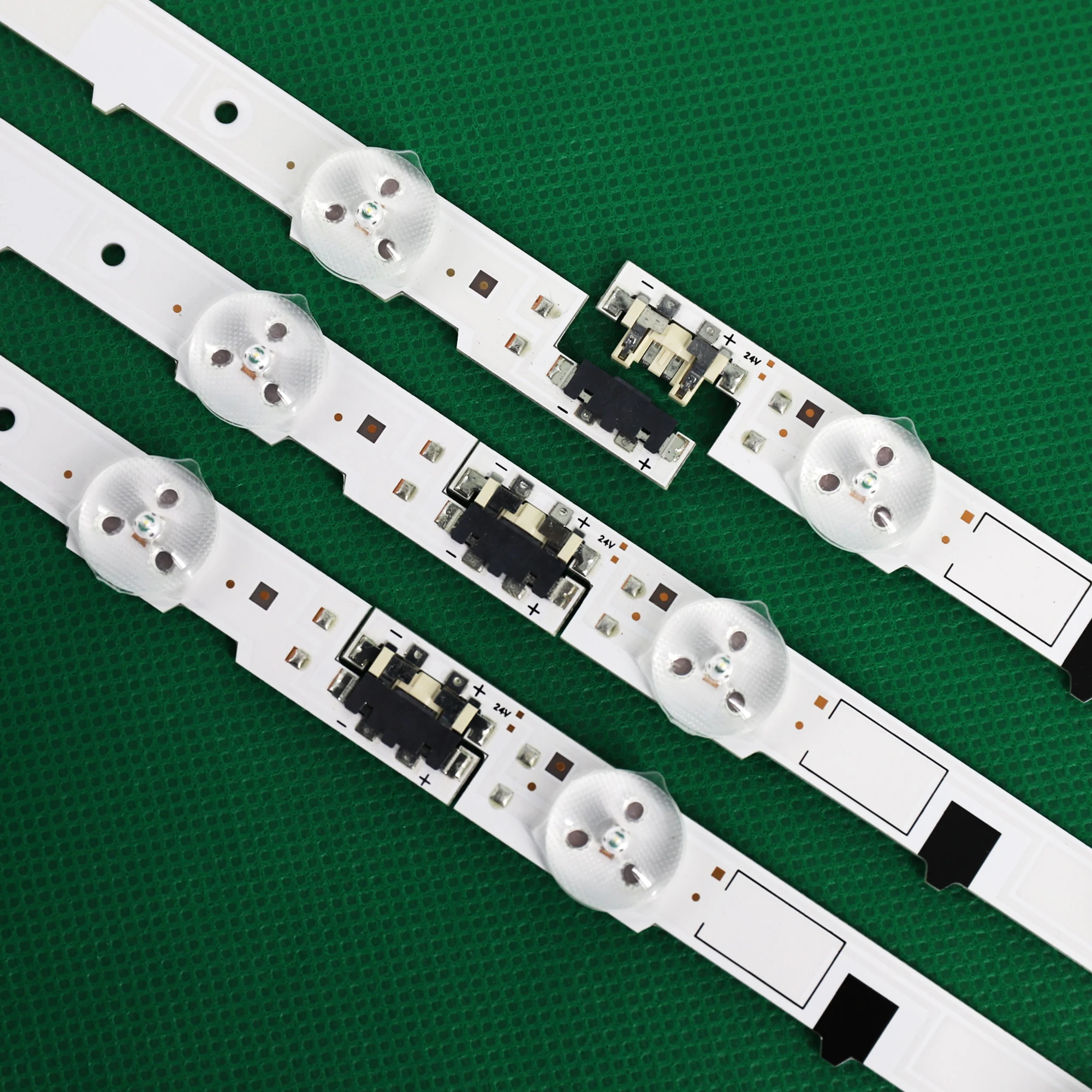Светодиодная лента для подсветки 832 мм 13 светодиодов SamSung 40 D2GE 400SCA R3 TV UA40F5500 2013SVS40F