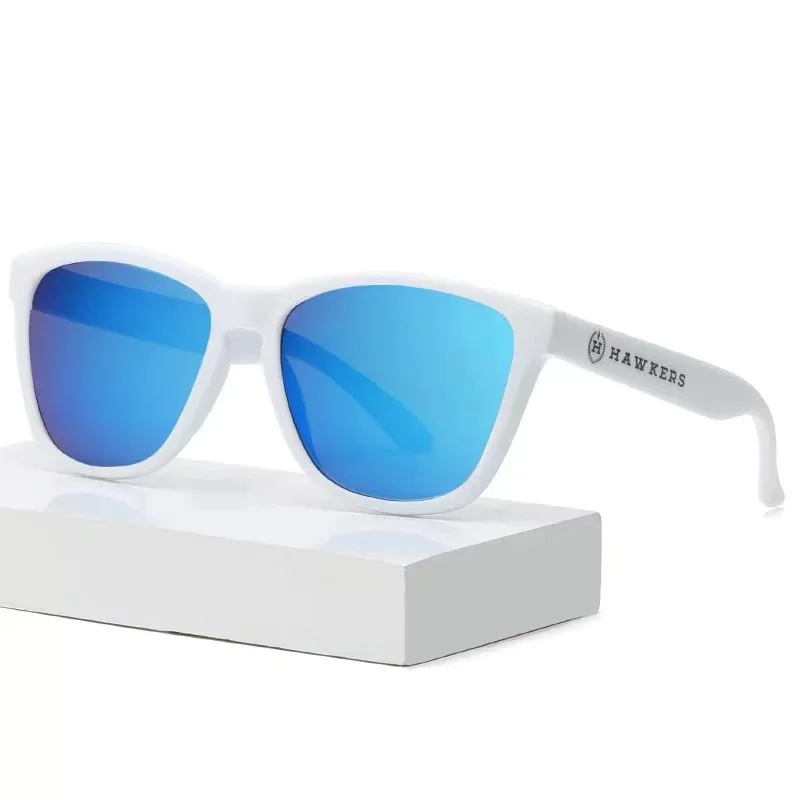 

Hawkers Unisex Sunglasses Mens Sunglasses Polarised Vintage Eyewear UV400 Protection For Driving Travel Ladies Pilot Glasses