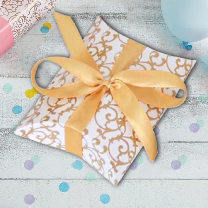 

50Pcs Pillow Shape Candy Boxes With Ribbon Gift pie Party Wedding Party Favor Gifts Box Baby Shower Paper Boxes Birthday Decor