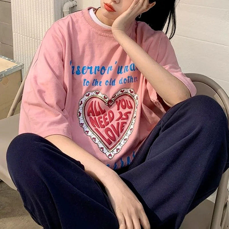 

QWEEK Harajuku Heart Print T-shirts for Women 2021 Fashion Korean Style Letter Short Sleeve T Shirt Summer 2021 Pink Tops