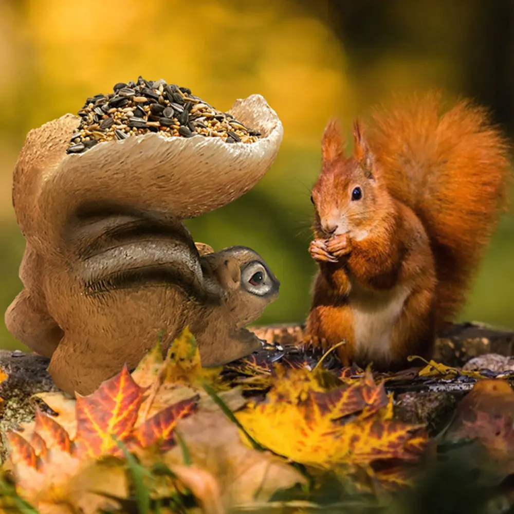 

1Pc Multifunction Squirrel Design Feeder Adorable Garden Decor Resin Art Supply