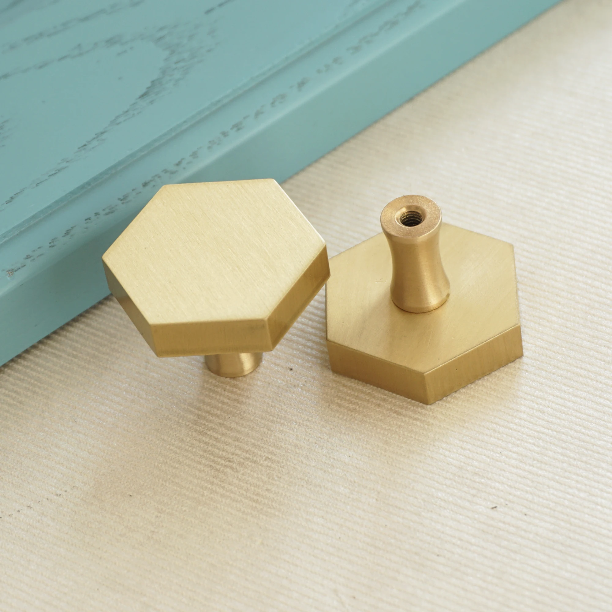 Ручка для двери шкафа из чистой меди латунная Шестигранная ручка ящика мебель в