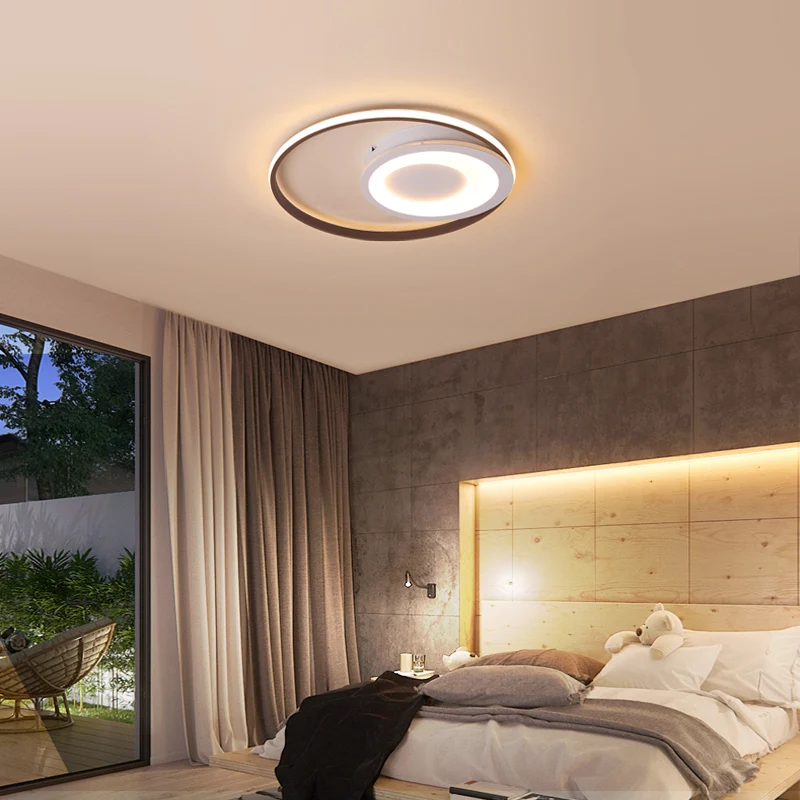 Поверхностный потолочный светильник с дистанционным управлением для гостиной