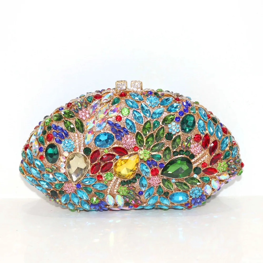 New Arrival Dazzling Women Crystal Evening Metal Clutches Hollow Out Style Women Evening Bags Sequined Wedding Party Clutches