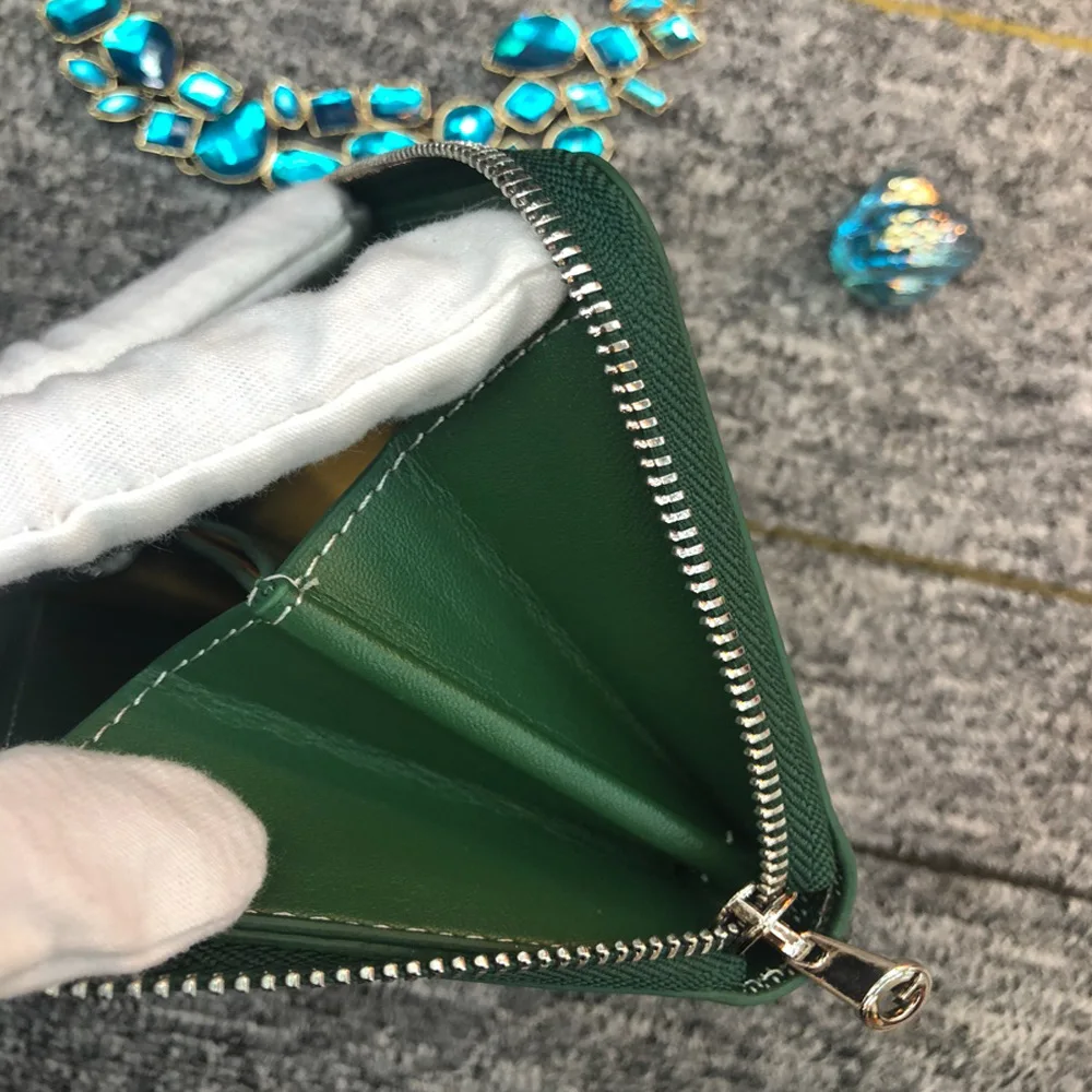 

Casual fashion personality letters Leather cowhide multi-card slot multi-function coin purse Classic unisex short zipper wallet