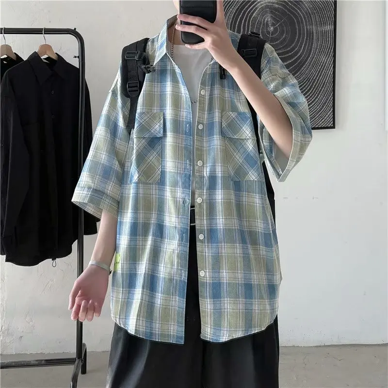 

Youth Hong Kong style literary plaid shirt men's short-sleeved summer casual Korean retro chic handsome shirt jacket