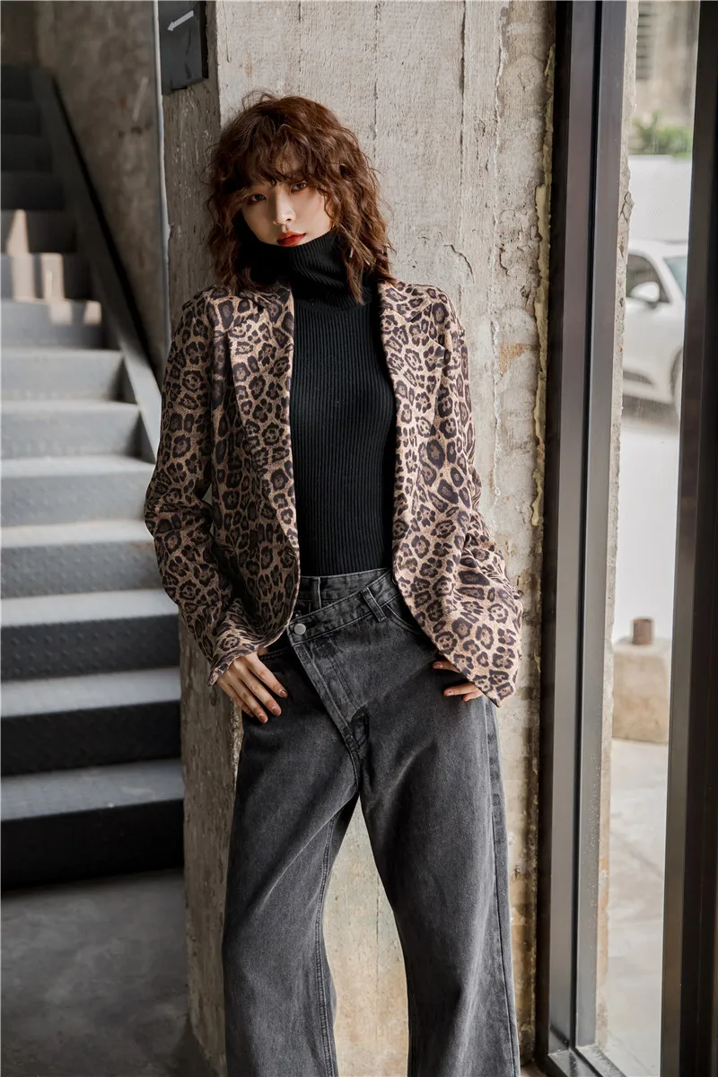 CHEERART двубортный блейзер с леопардовым принтом коричневые стеганые женские