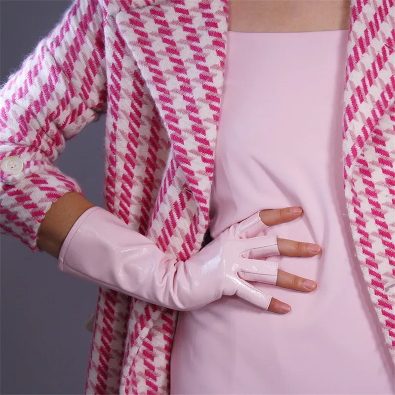 Лакированные кожаные перчатки средней и длинной длины 28 см из искусственной кожи