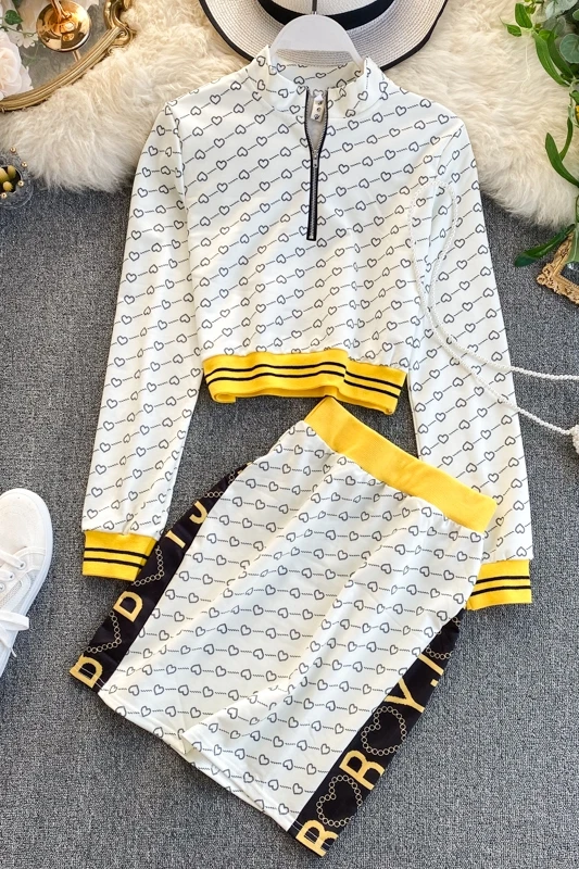 

two piece set moda 2020 fall clothes fashion casual love print long sleeve short top t shirt and warp skirt outfits for women
