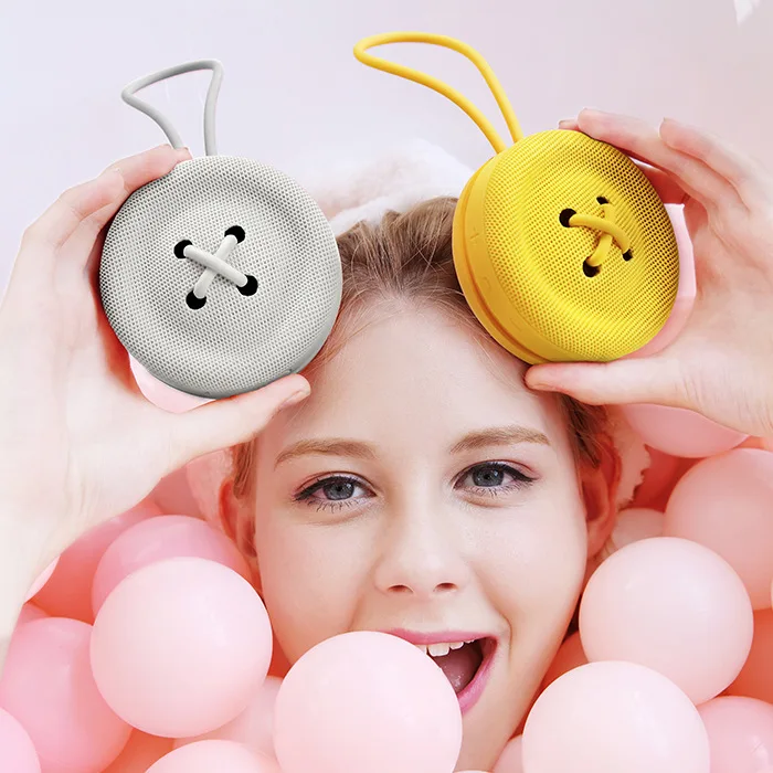 [Светло-зеленый] Кнопка портативный bluetooth-динамик Открытый водонепроницаемый мини-легкий сабвуфер Многофункциональный подключаемый маленький динамик
