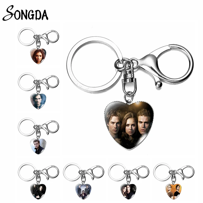 

The Vampire Diaries Heart Keychains Pendant Holder Elena Stefan Keyrings Clasp Buckle Key Chains Glass Cabochon Handmade Jewelry