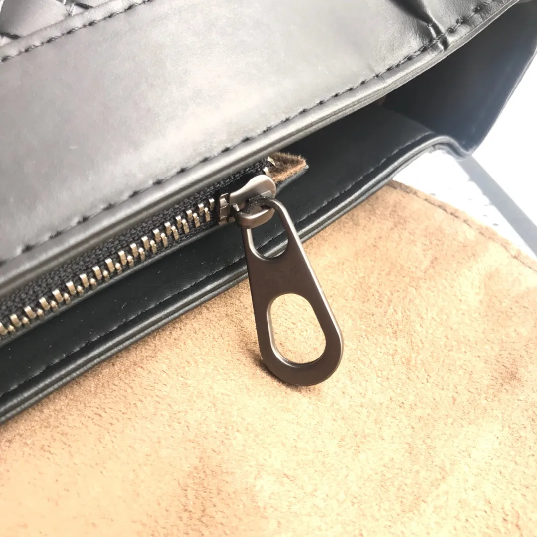 

2021 popular backpack backpack large capacity youth trend backpack fashion classic backpack