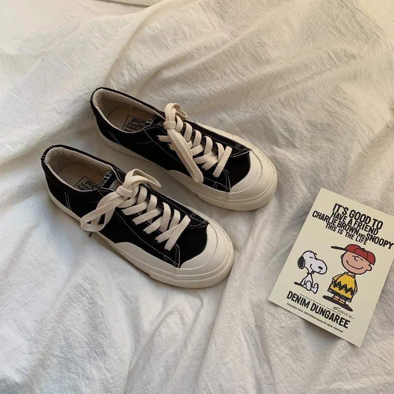 Женские кроссовки парусиновая обувь женская на плоской подошве в Корейском