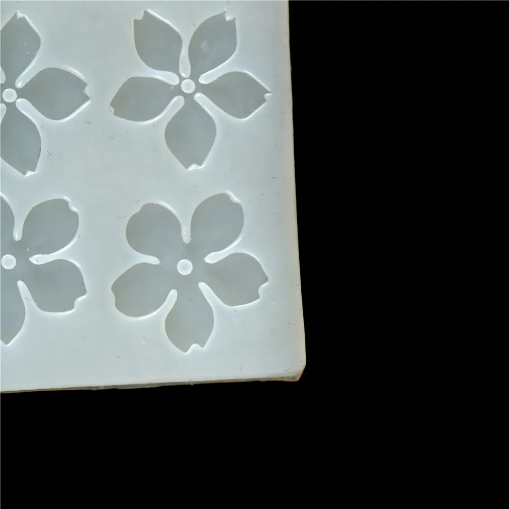 

Cherry Blossoms Love Leaf Liquid Silicone Mold DIY Resin Jewelry Pendant Necklace Pendant Mold Resin Molds For Jewelry
