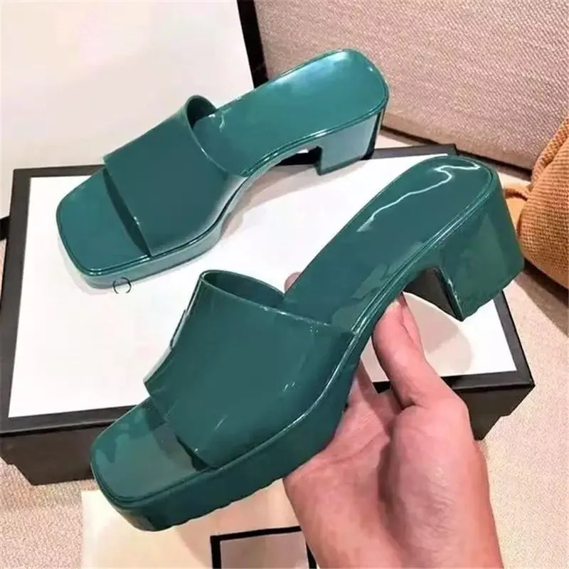 

2021 Summer Fashion Jelly Slippers Designer Brand Women Shoes PVC Square Toe High Heel Platform Shoes Outdoor Beach Shoes Slide