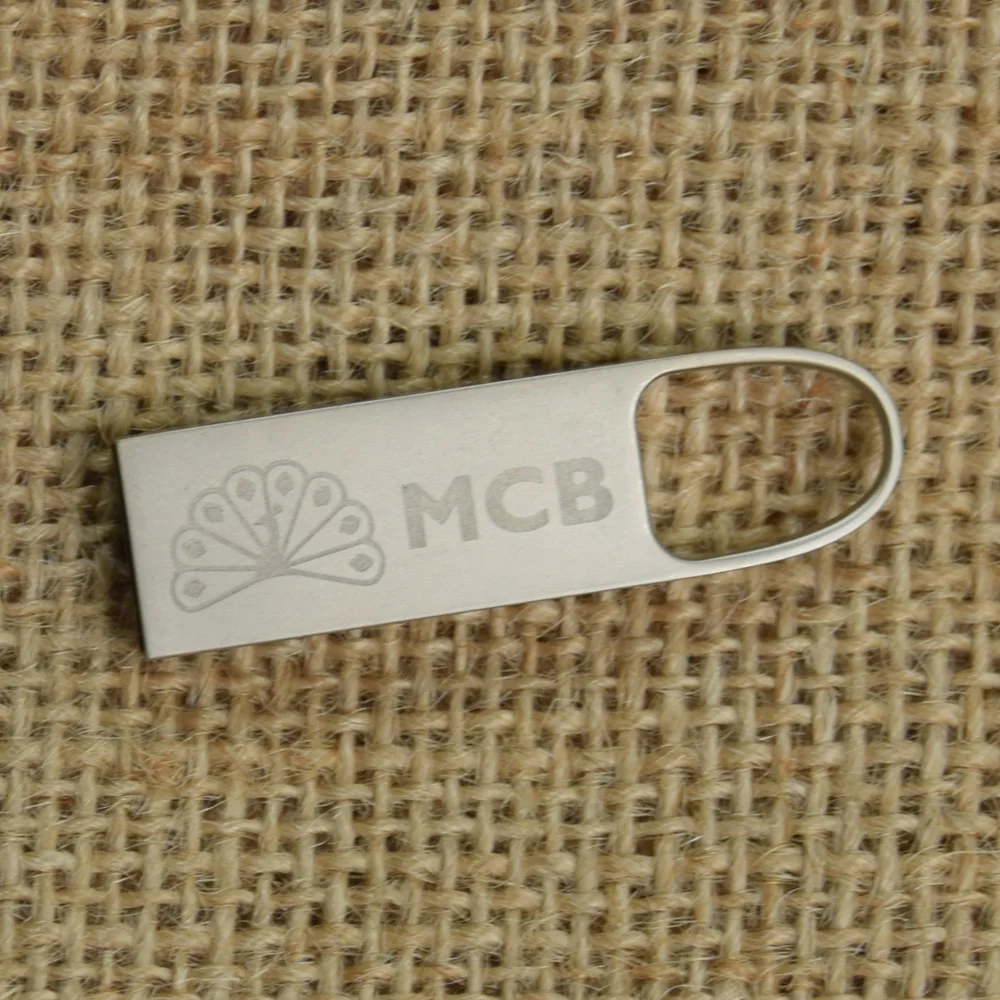 2019 флэш накопитель usb 2 0 память 64 ГБ 32 16 8 4 Гб темная индивидуальный металлический