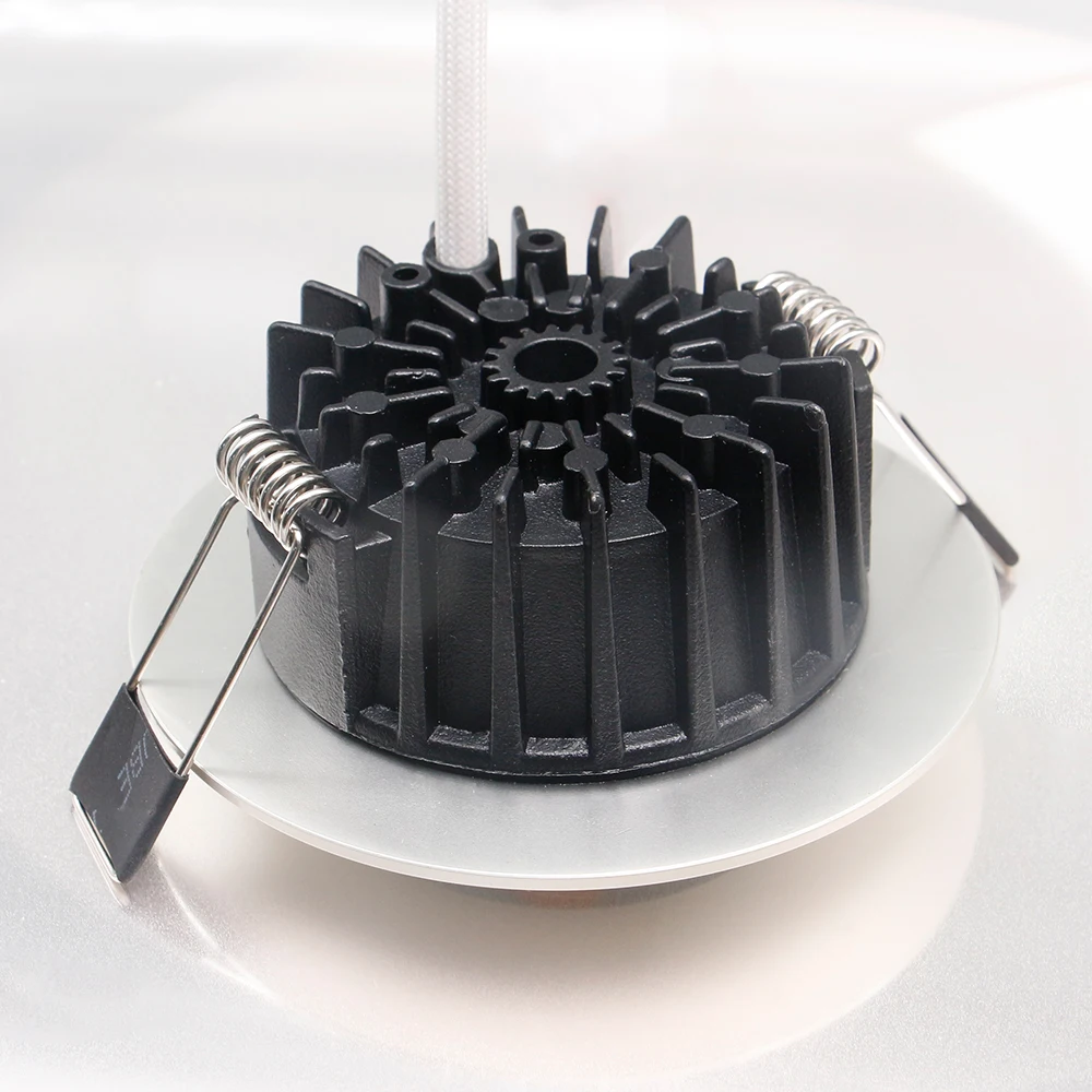 Luces proyector descendiente de Led empotrado 2020 nuevo Simple punto Led regulable lámpara de techo 5W 7W iluminación creativa para sala de estar dormitorio