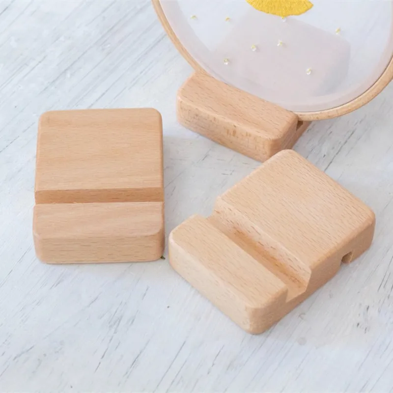 

5pcs/pack Beech Wooden Embroidery Hoop Base Mobile Phone Stand Holder Portable Double Slot Bracket Embroidered Ornaments