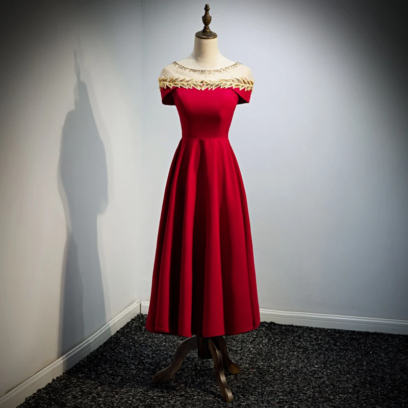 Платья для выпускного вечера с круглым вырезом иллюзия короткие рукава