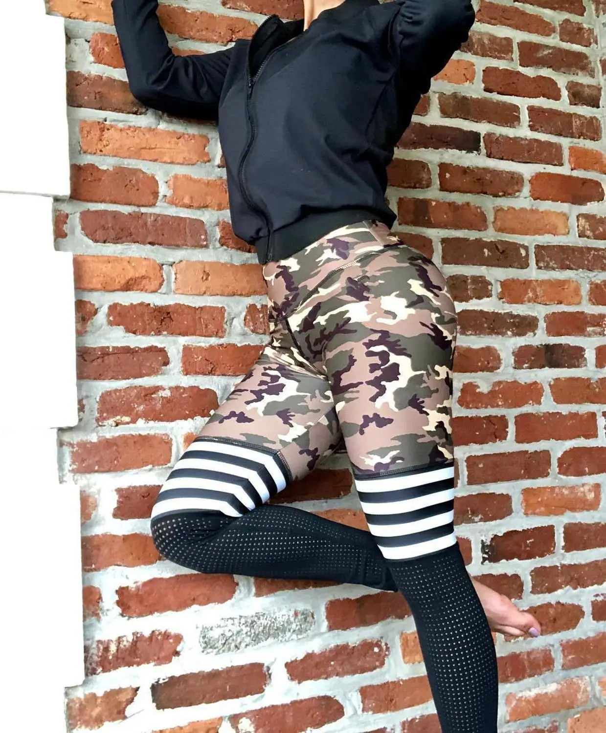 Женские готические леггинсы с леопардовым принтом высокие до колена в полоску