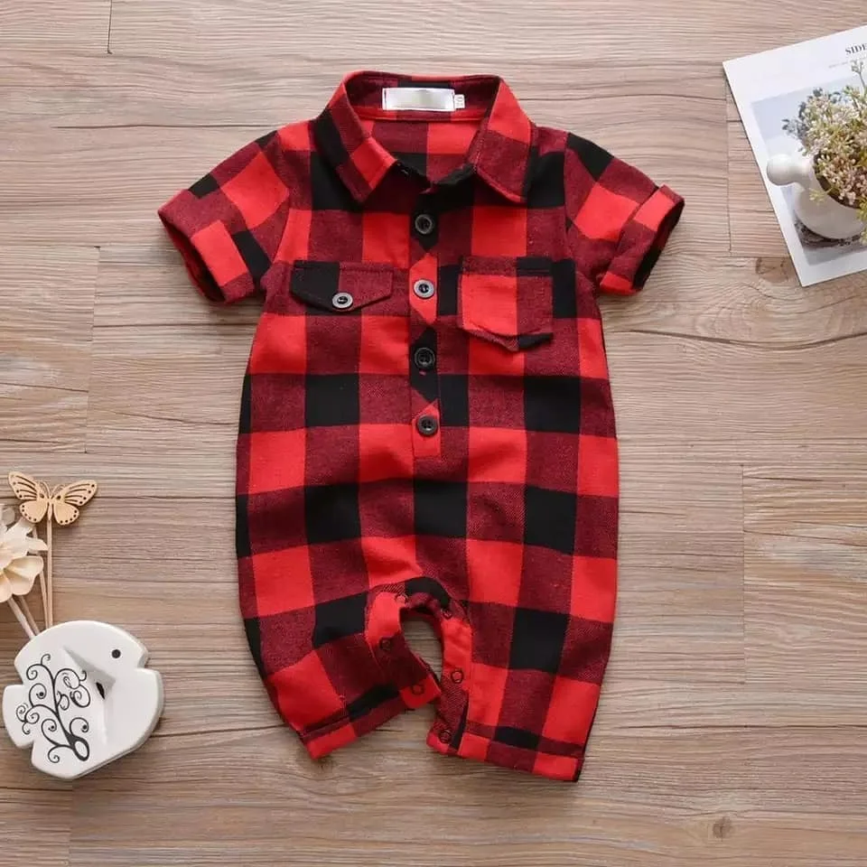 

Christmas Newborn Baby Short Sleeve Lapel Plaid Romper Fashion Short Sleeve Pocket Buttons Romper for Baby Girls Boys