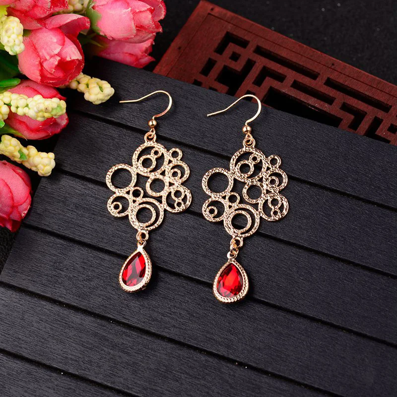 Женские длинные висячие серьги CARTER LISA золотого цвета с большими кристаллами