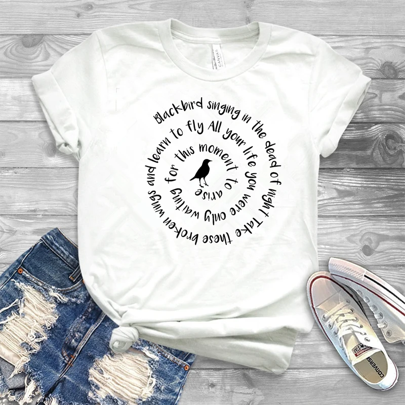 

Blackbird Singing In The Dead of Night Shirt Lyrics Tees Music Fans Shirts Women Vintage Women T-shirt Aesthetic Harajuku Tops