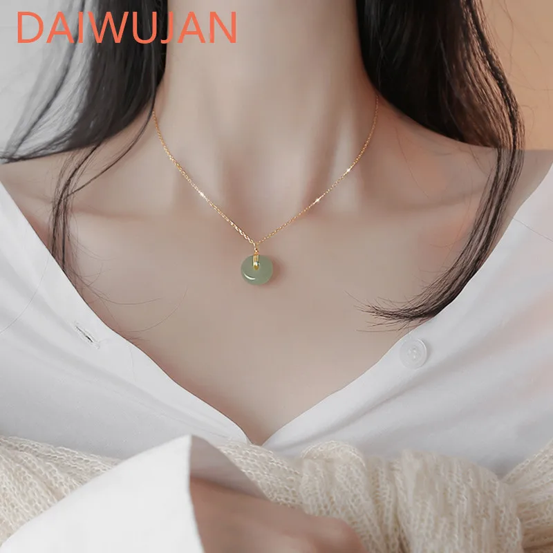 DAIWUJAN Retro Simple Peace Buckle Pendant Necklace For Women Gold Color Round Jade Clavicle Chain Wedding Party Jewelry