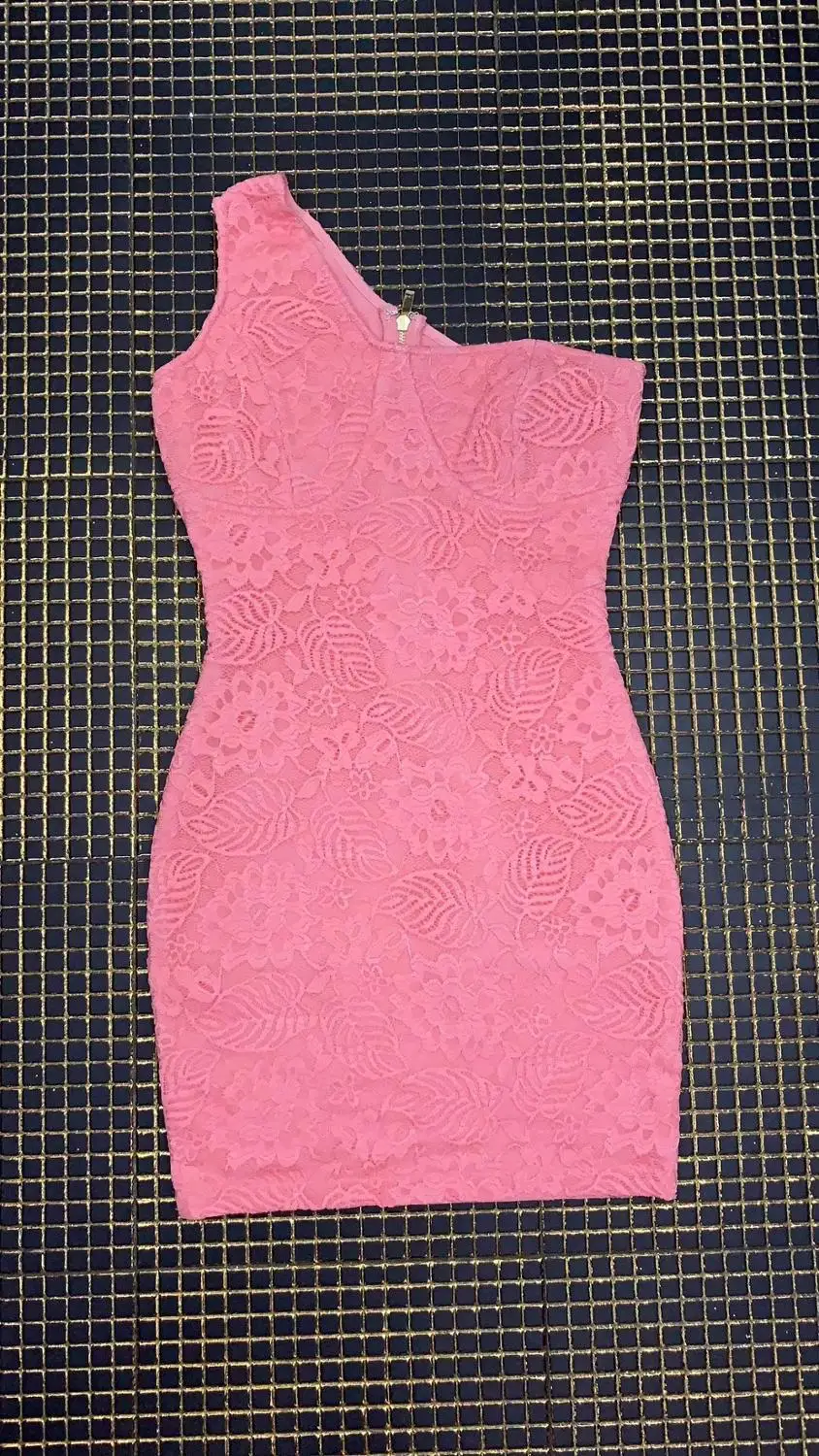 Высокое качество розовый Облегающее с открытым плечом район Бандажное платье