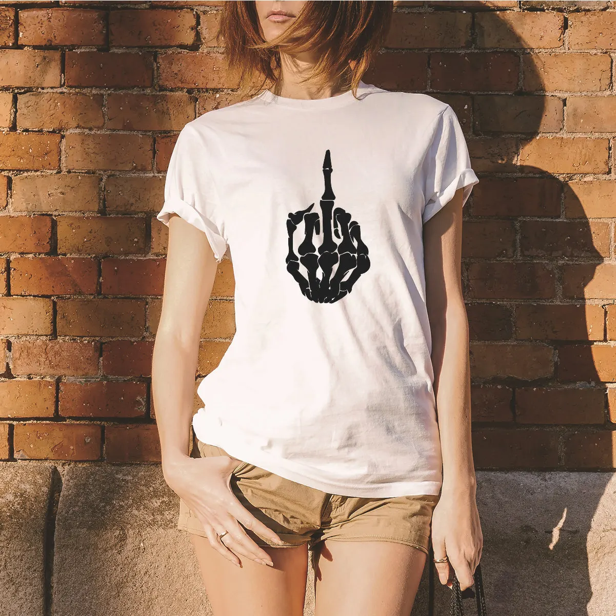 

2021 Skull middle finger Print harajuku T Shirt Women O-neck Short Sleeve Casual White Tops New Summer Fashion Female Clothes