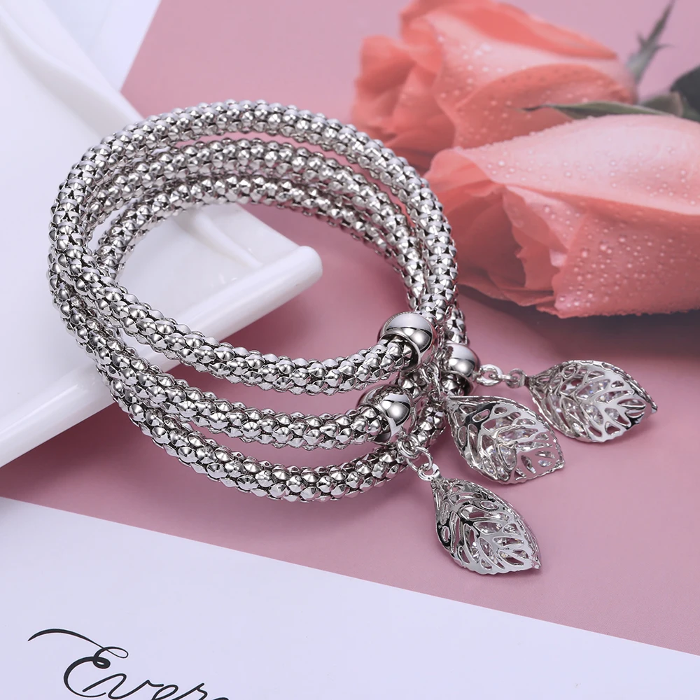 Женский серебристый браслет с подвеской в виде листьев и кристаллами | Украшения