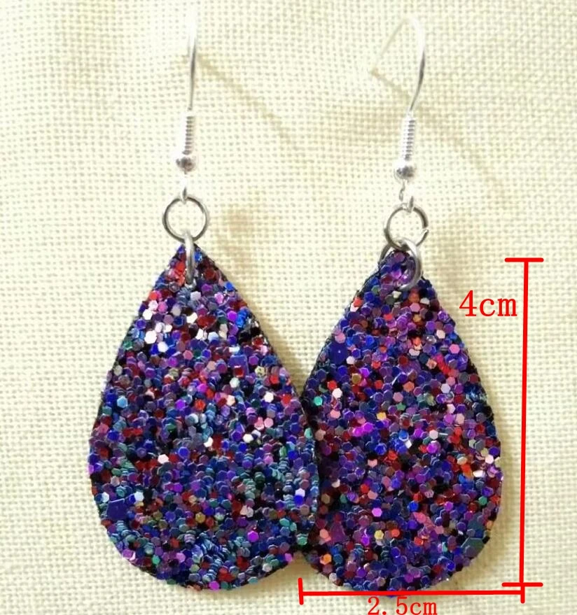 

New small heart cut out tassel layer mini leather earrings