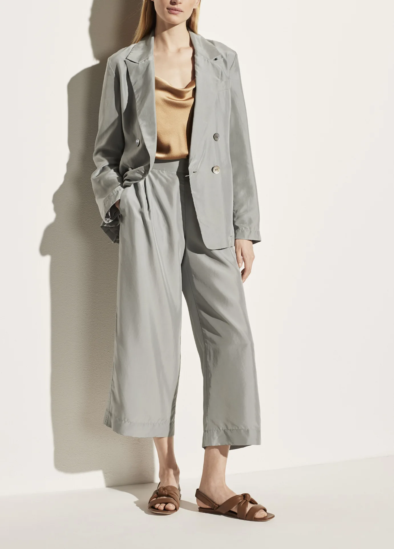 

Женский костюм-пальто из чистого шелка, костюм с двурядными пуговицами и брюками с широкими штанинами, осень 2021